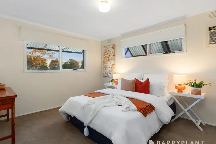 Fifth view of Homely house listing, 10 McCrae Close, Scoresby VIC 3179