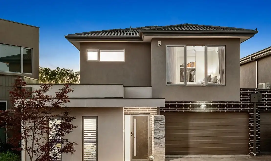 Main view of Homely townhouse listing, 5/125-129 Hawthorn Road, Forest Hill VIC 3131