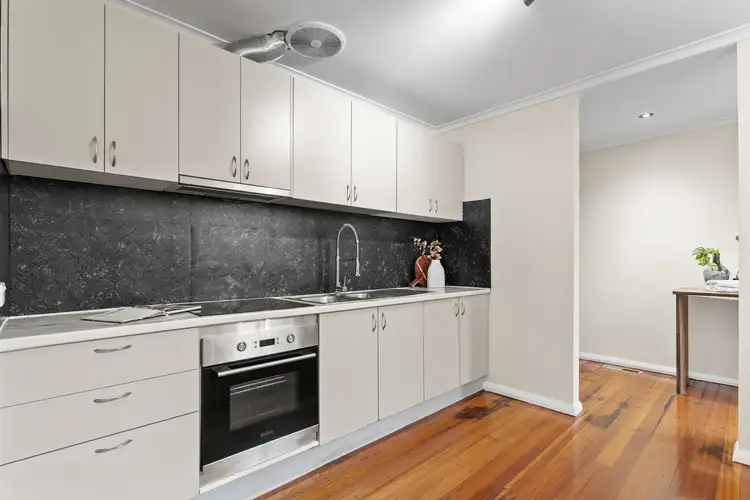 Fifth view of Homely apartment listing, 4/114-118 Ferntree Gully Road, Oakleigh East VIC 3166