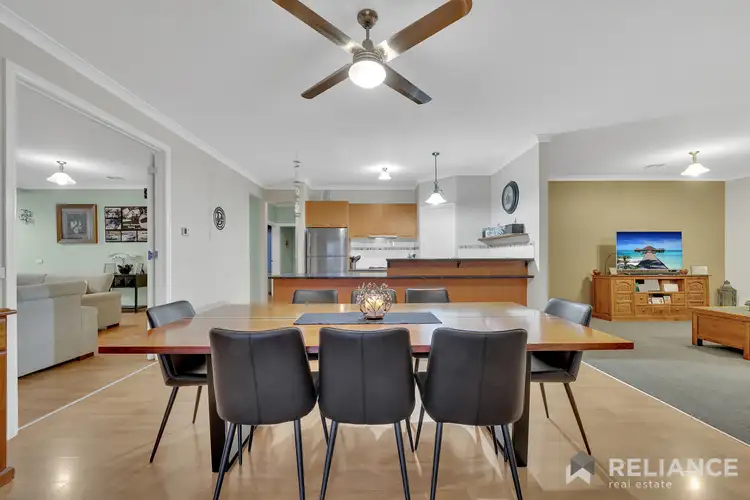 Fifth view of Homely house listing, 2 Burrumbeet Court, Manor Lakes VIC 3024