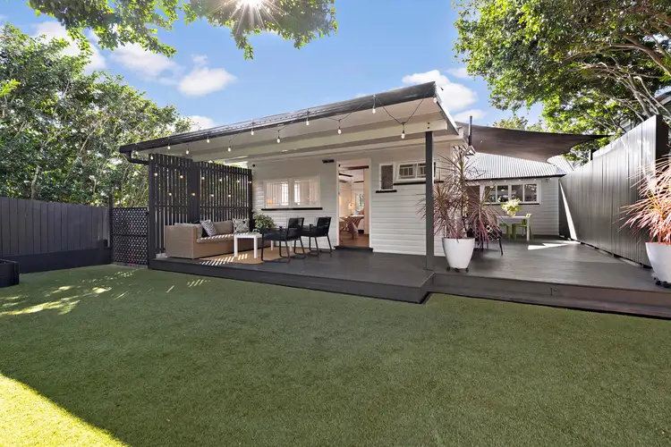 60 Ridge Street, Greenslopes QLD 4120