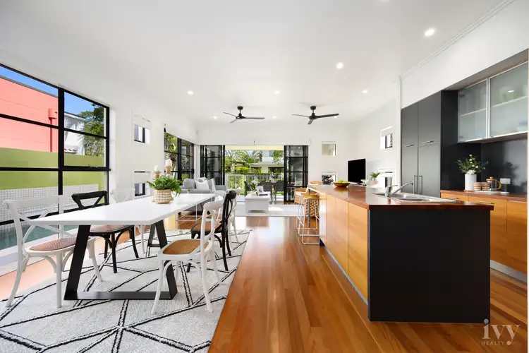 6025 Lucerne Circuit, Hope Island QLD 4212
