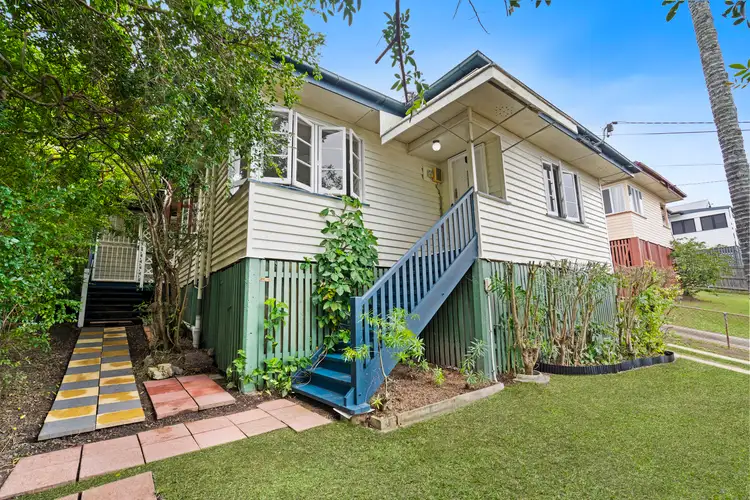 21 Armfield Street, Stafford QLD 4053