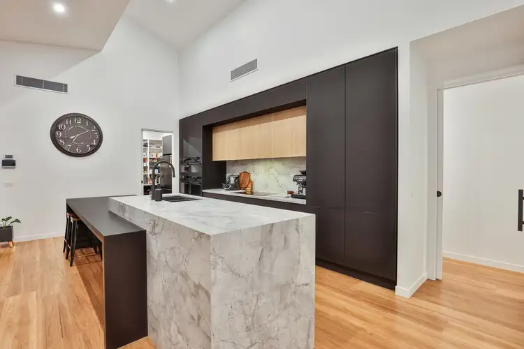 Second view of Homely house listing, 34 Lee Court, Gol Gol NSW 2738