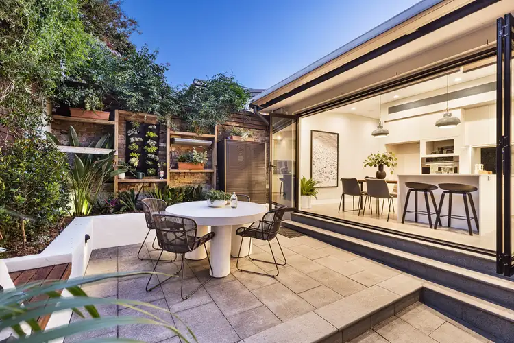 121 View Street, Annandale NSW 2038