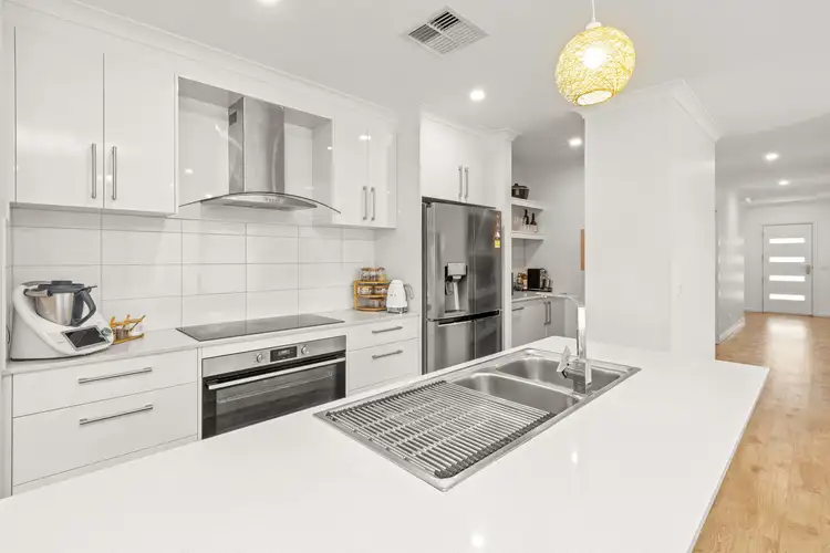 Sixth view of Homely house listing, 24 Tayla Court, Euston NSW 2737