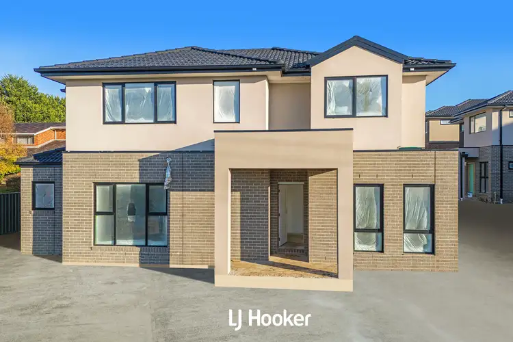 1/294 Pound Road, Hampton Park VIC 3976