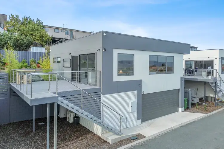 6/7-9 Malachi Court, Newnham TAS 7248