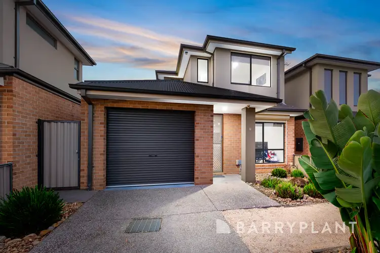 2/8 Damte Place, St Albans VIC 3021