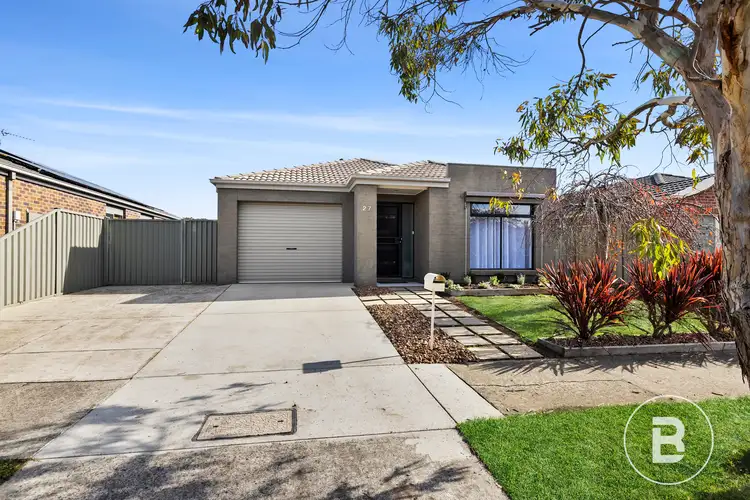27 Clifton Street, Delacombe VIC 3356