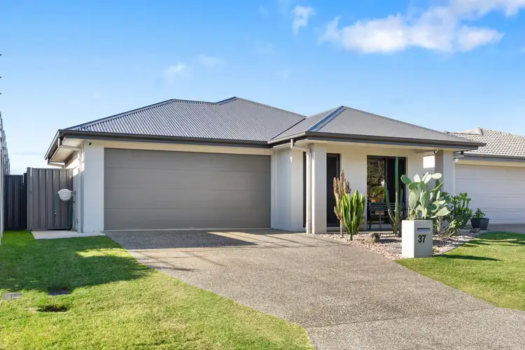 37 Palatial Crescent, Narangba QLD 4504