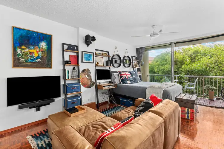 Second view of Homely studio listing, 503/76 Roslyn Gardens, Rushcutters Bay NSW 2011
