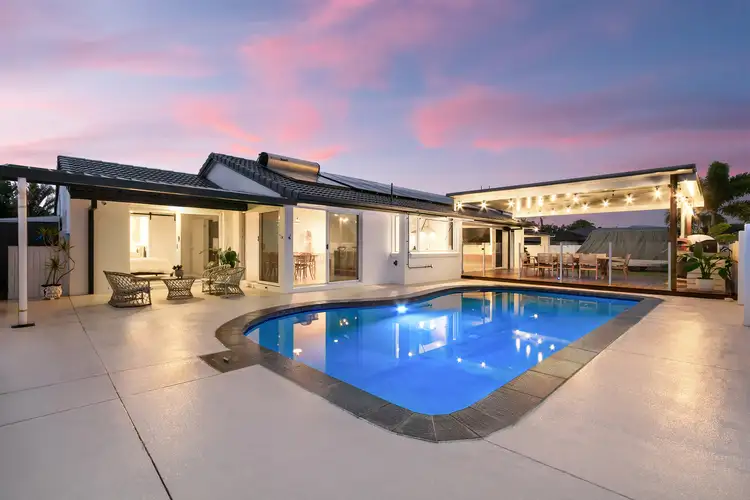 14 Damson Place, Elanora QLD 4221
