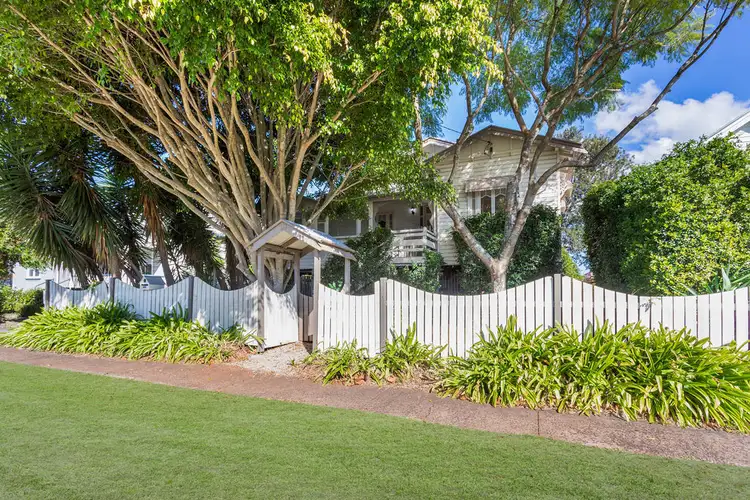 18 Eton Street, East Toowoomba QLD 4350
