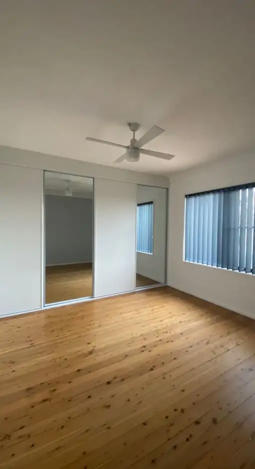 Fifth view of Homely unit listing, 1/19 Strathearn Avenue, Coniston NSW 2500