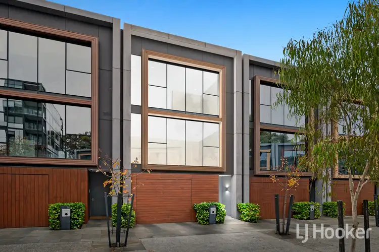 12 Periwinkle Place, Armadale VIC 3143