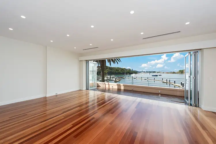 12/12-14 Le Vesinet Drive