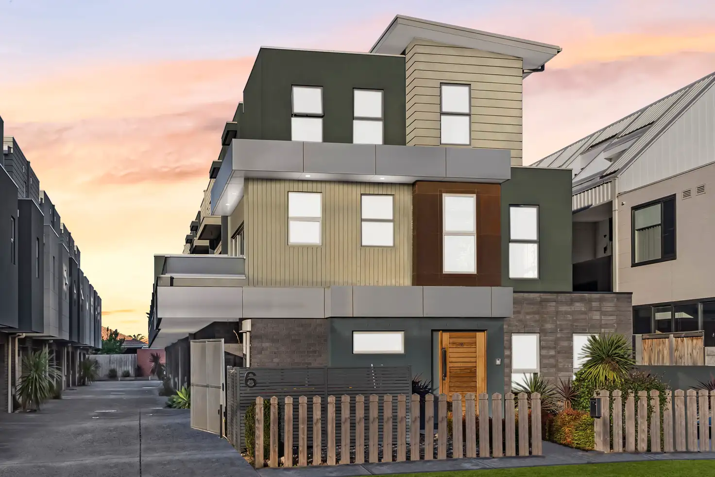 Main view of Homely townhouse listing, 12/6 Winifred Street, Essendon VIC 3040