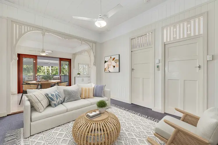 373 Cornwall Street, Greenslopes QLD 4120