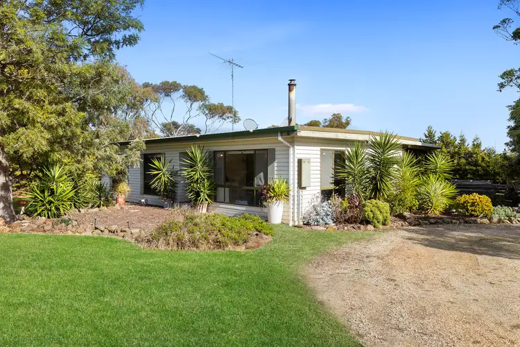 615 Anakie Road, Lovely Banks VIC 3213