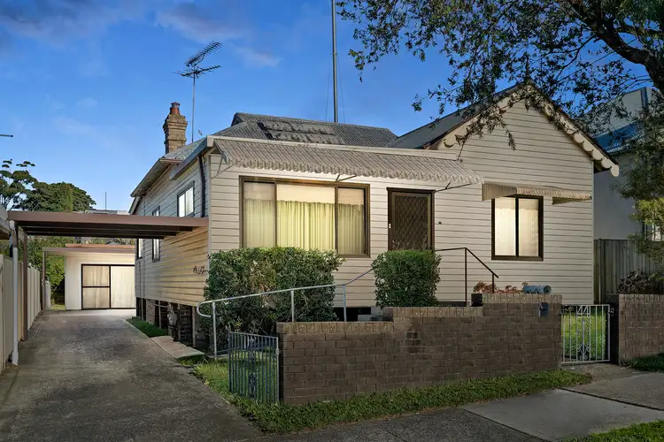 44 Wolli Creek Road, Banksia NSW 2216