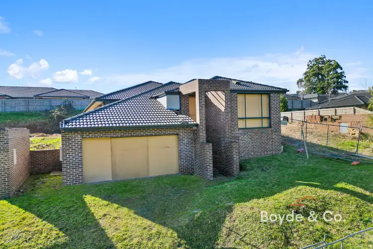 Second view of Homely house listing, 10 Buscombe Crescent, Drouin VIC 3818