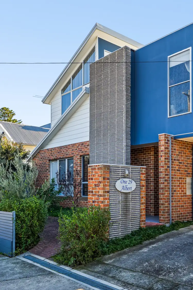 Main view of Homely apartment listing, 5/129 Albert Street, Brunswick VIC 3056
