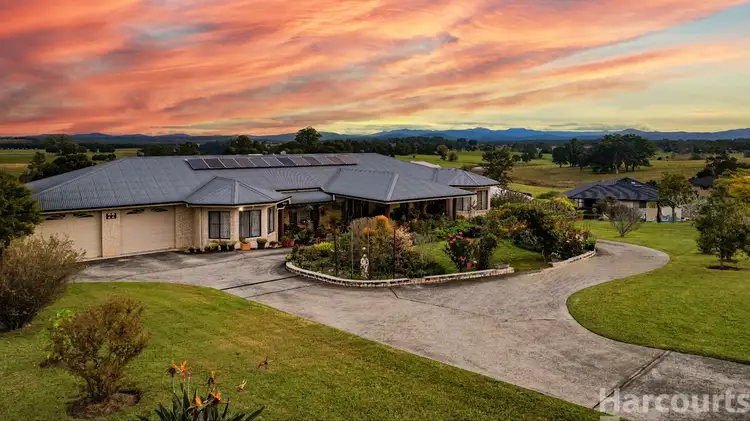 22 Caerlon Place, Greenhill NSW 2440
