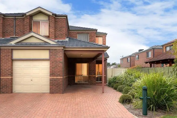 41 Kirren Close, Cranbourne VIC 3977