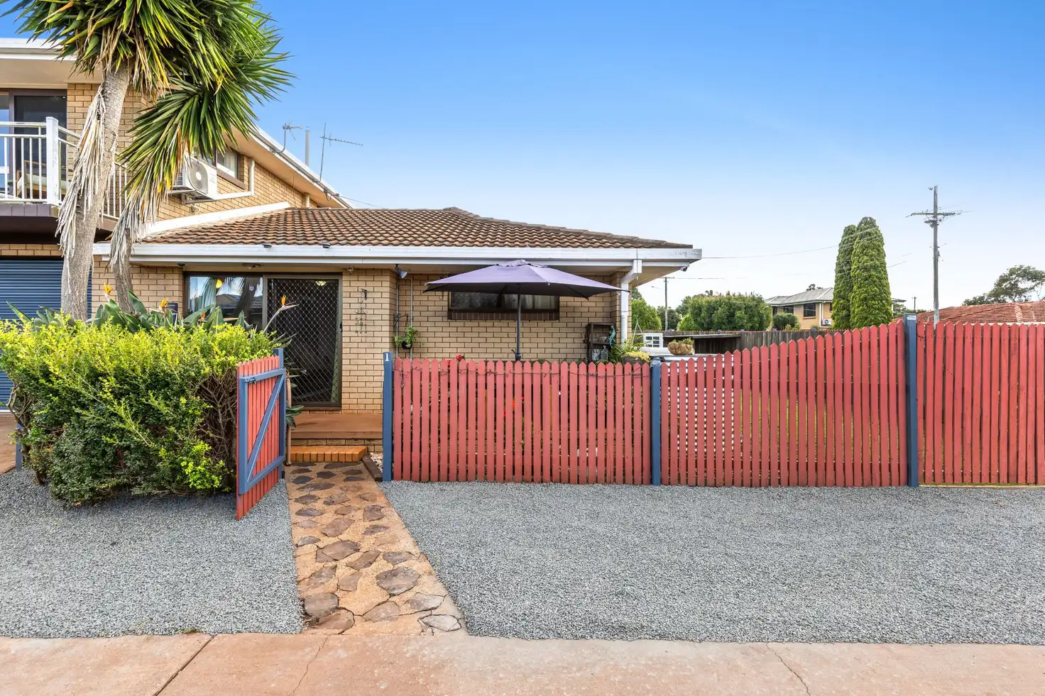 Main view of Homely unit listing, 1/10 Gloucester Crescent, Darling Heights QLD 4350