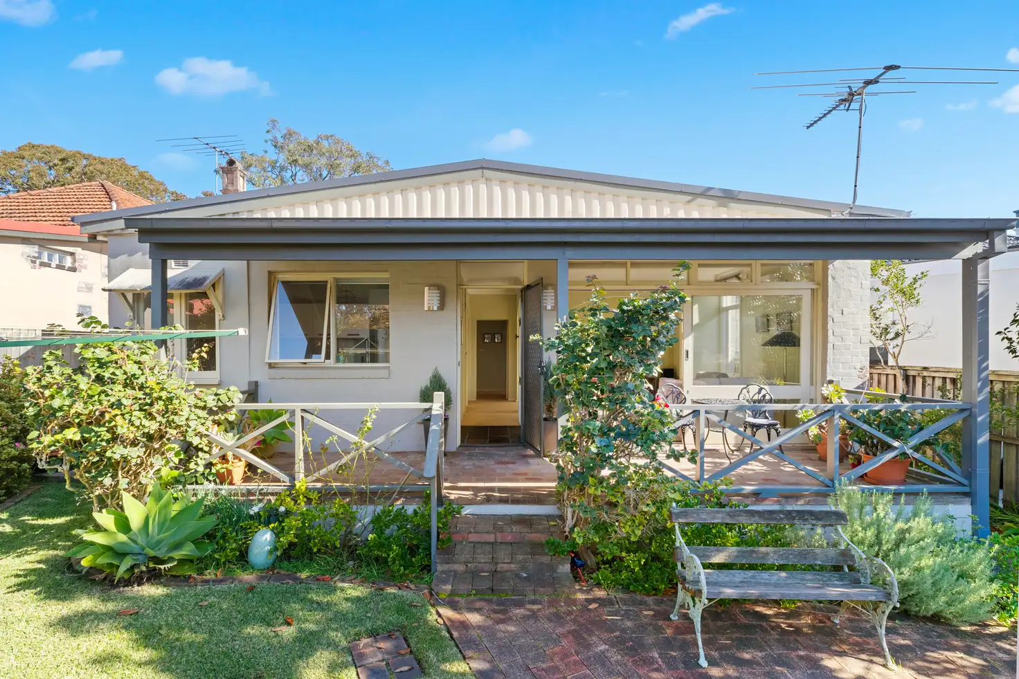 Main view of Homely townhouse listing, 2/16 Lang Street, Mosman NSW 2088
