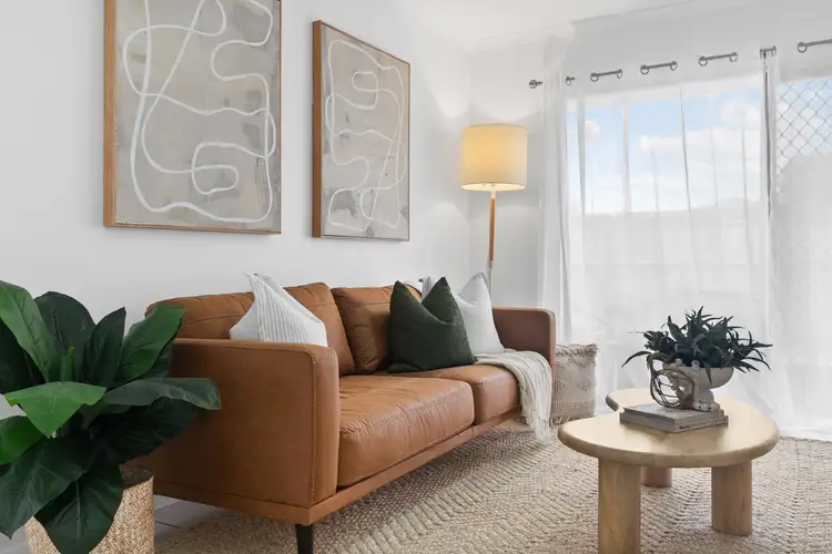 Fifth view of Homely semi-detached listing, 2/4-6 Leslie Street, Mooroobool QLD 4870