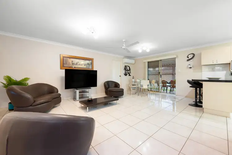 Fourth view of Homely house listing, 6 Escaut Close, Sunnybank Hills QLD 4109