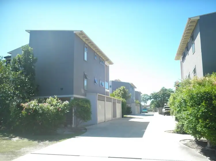 8/15 Mark Street, Forster NSW 2428