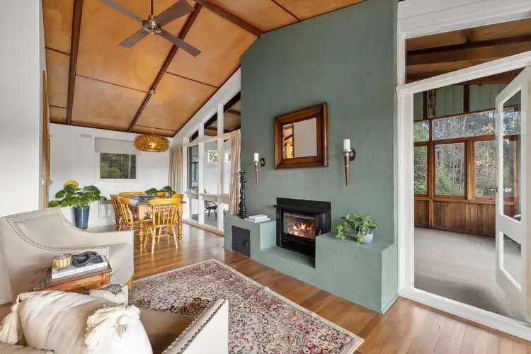 20 Decker Street, Blackwood VIC 3458