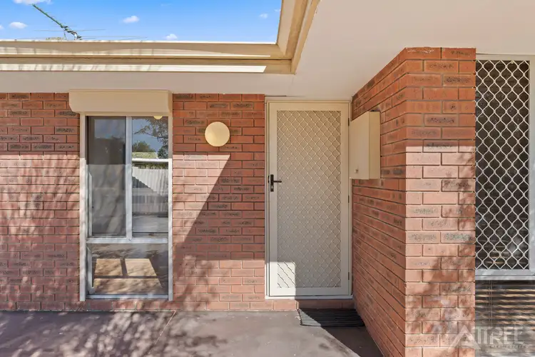 Fifth view of Homely house listing, 6a Kendal Court, Camillo WA 6111