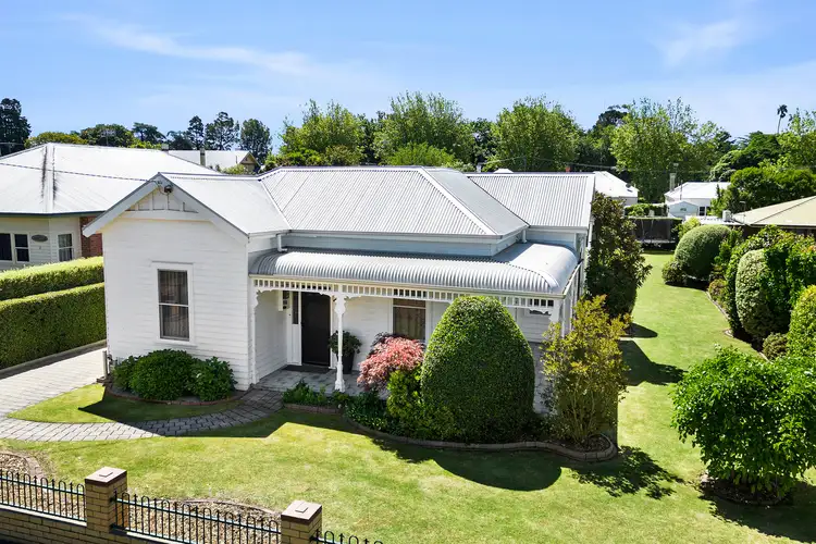33 Calvert Street, Colac VIC 3250