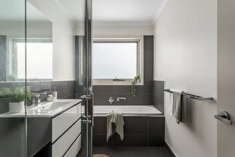 Fourth view of Homely house listing, 1/28 Pomona Road, Riverside TAS 7250