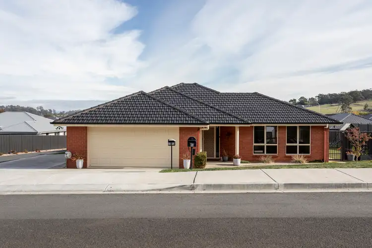 94 Fairtlough Street, Perth TAS 7300