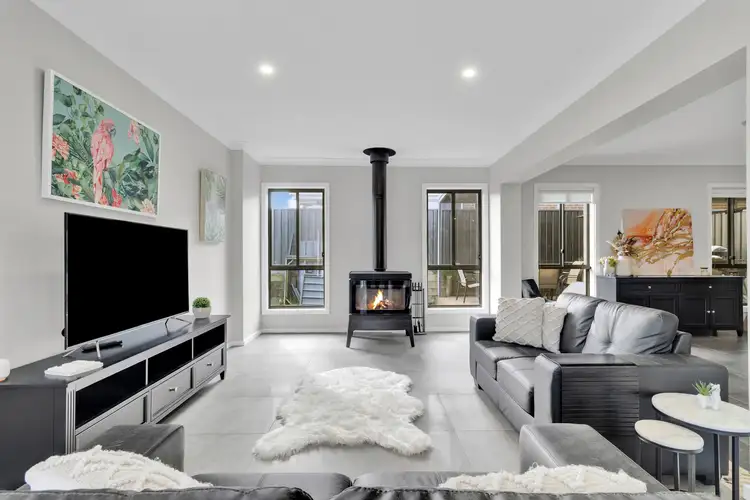 1 Wattlebird Avenue, Cooranbong NSW 2265