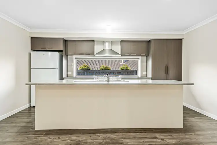 Fifth view of Homely house listing, 8 Learmonth Close, Warrnambool VIC 3280