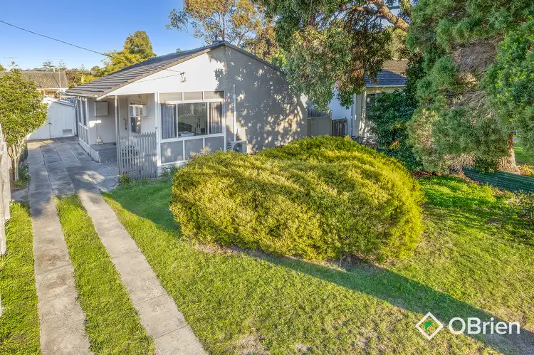 22 Norfolk Crescent, Frankston North VIC 3200