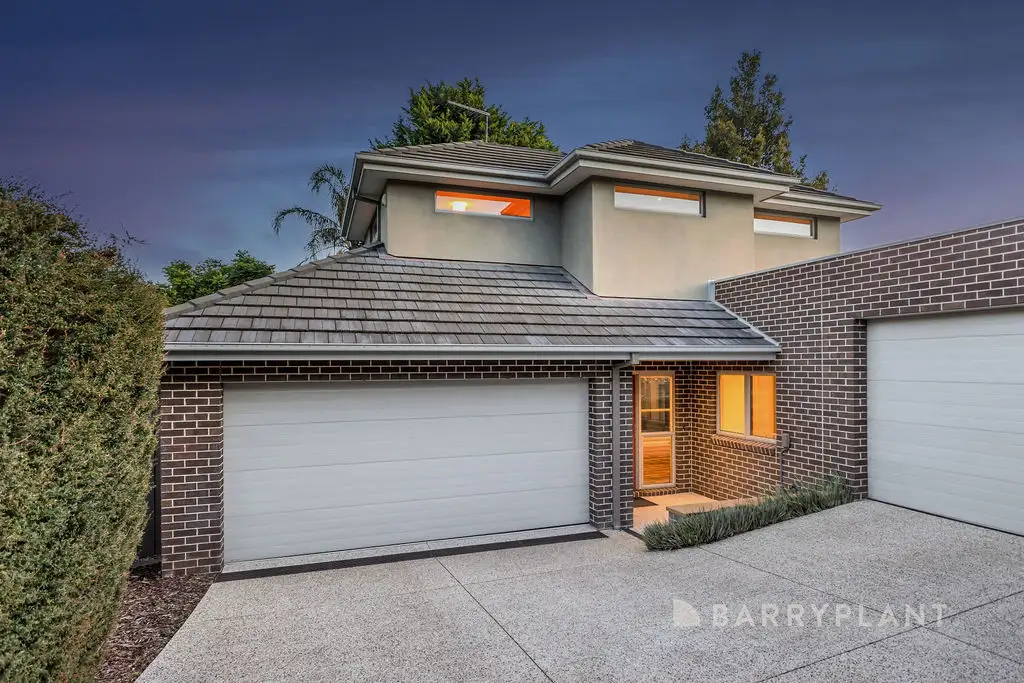 Main view of Homely townhouse listing, 2/4 Maureen Street, Mount Waverley VIC 3149