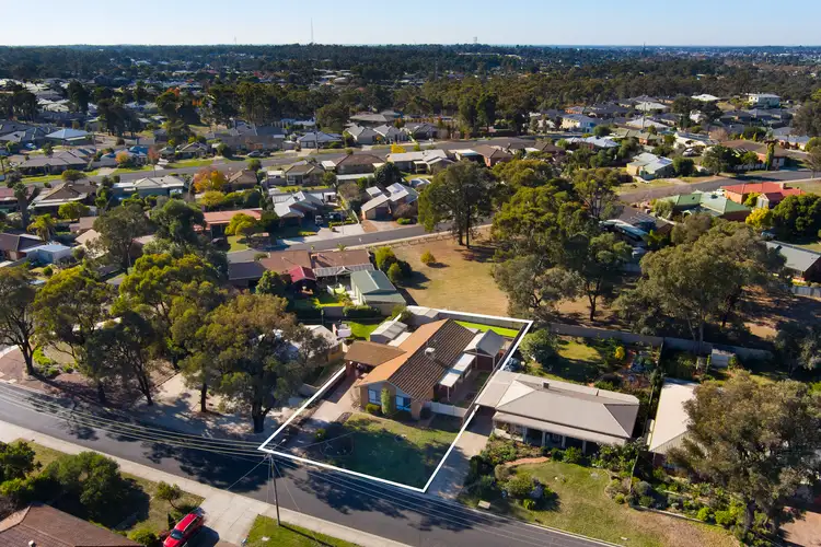 Second view of Homely house listing, 86 Browning Street, Kangaroo Flat VIC 3555