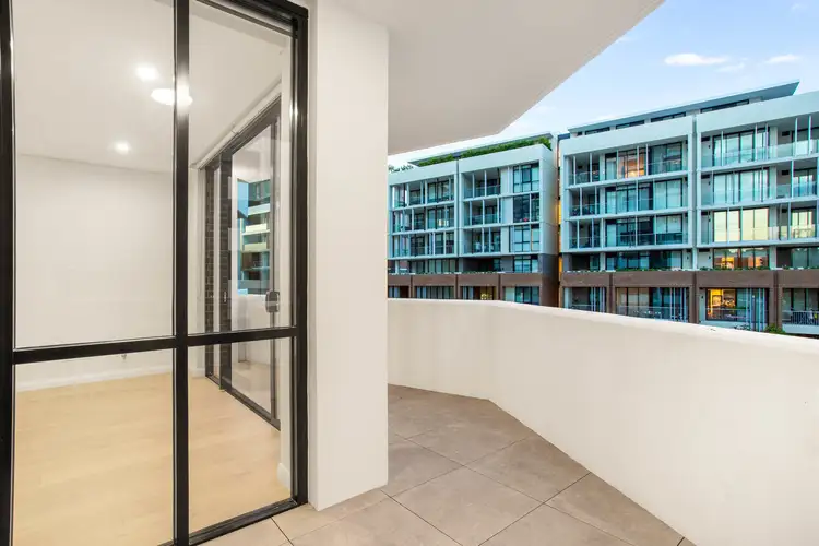 202/32 Civic Way, Rouse Hill NSW 2155