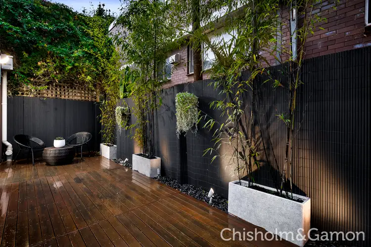 4/50 Ormond Road, Elwood VIC 3184