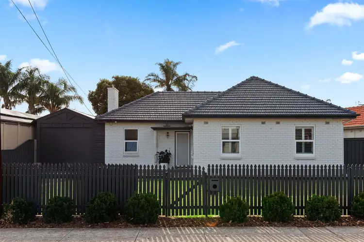 17 Coorilla Avenue, Glenelg North SA 5045