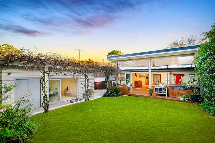 20 Adamson Avenue, Thornleigh NSW 2120