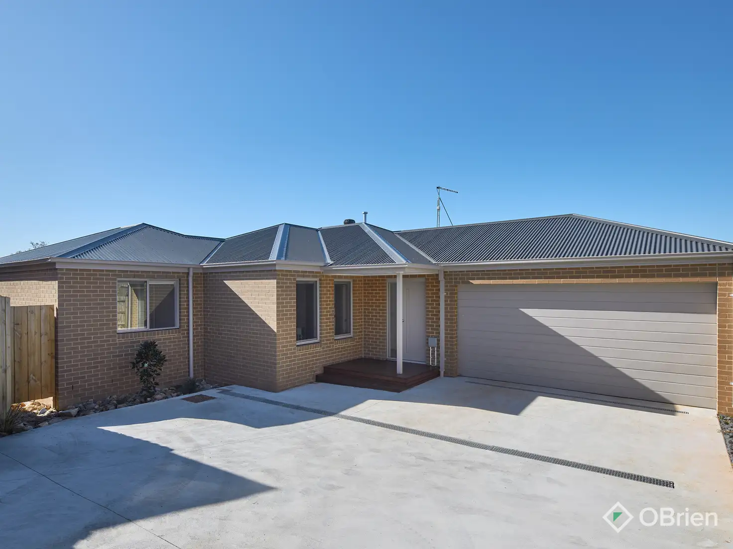 Main view of Homely townhouse listing, 32B North Road, Warragul VIC 3820
