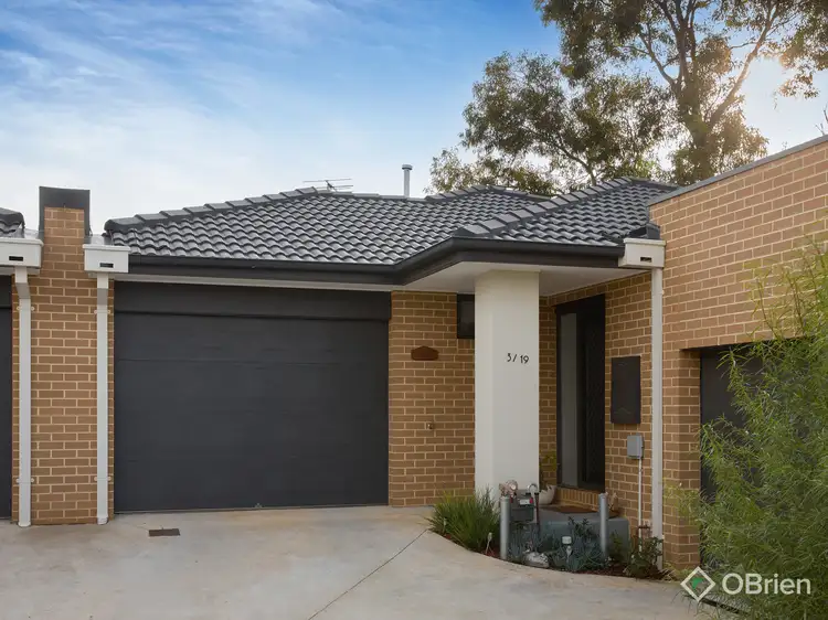 Main view of Homely unit listing, 3/19 McKindlay Street, Drouin VIC 3818